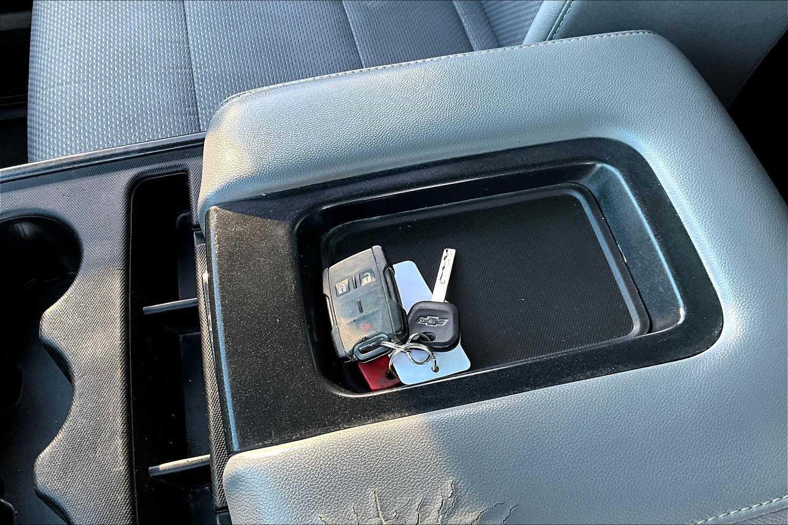 2015 Chevrolet Silverado 1500  16