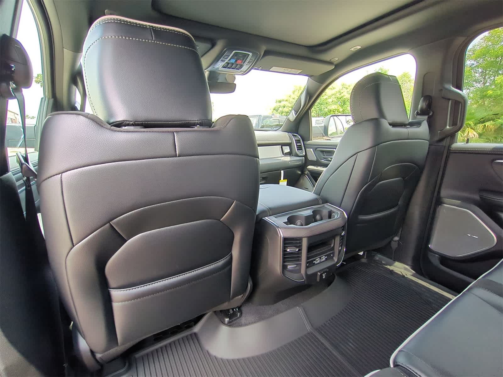 Thumbnail: 2025 RAM 1500 - 19