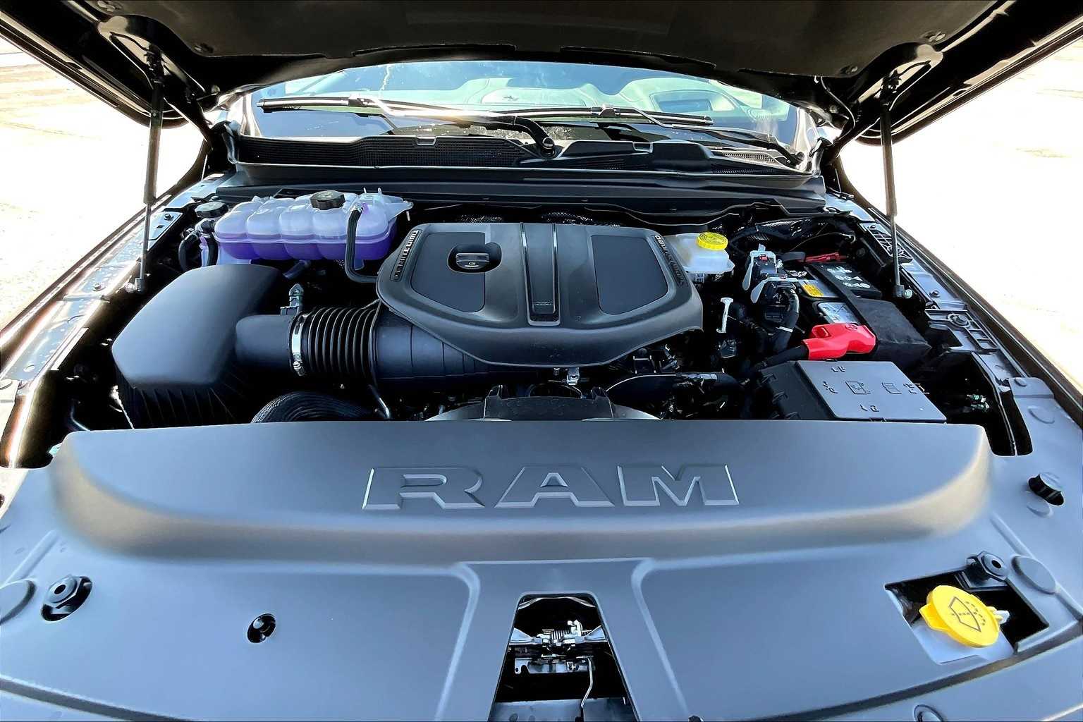 Thumbnail: 2026 RAM 1500 - 9