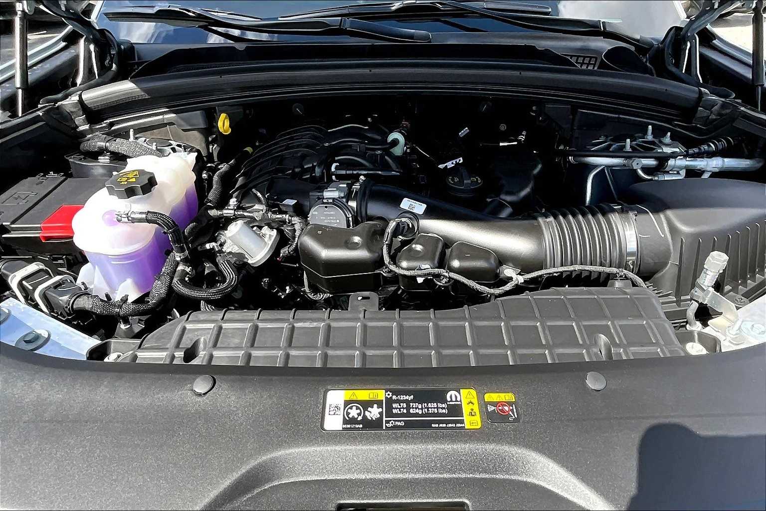 Thumbnail: 2025 Jeep Grand Cherokee - 8