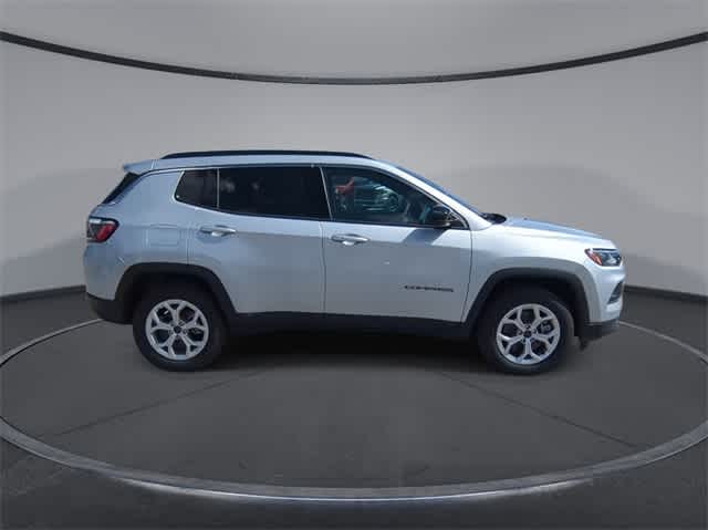 2025 Jeep Compass Latitude 9