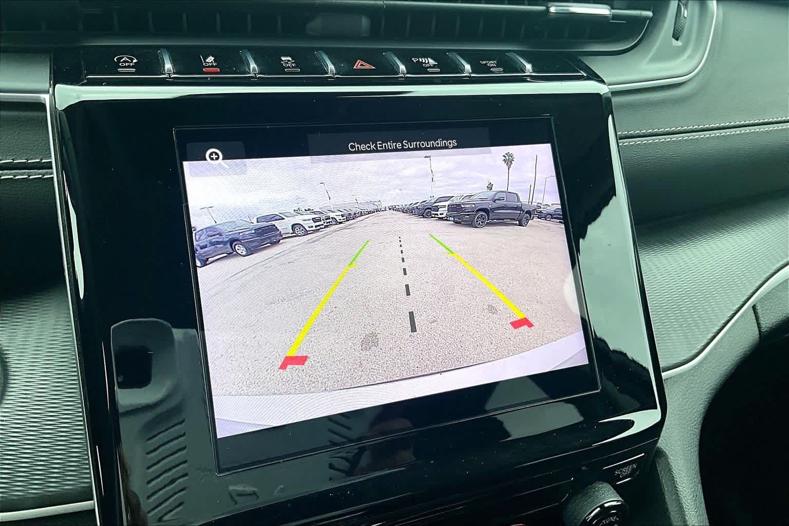 Thumbnail: 2023 Jeep Grand Cherokee - 24