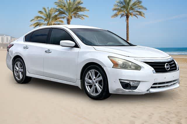 Thumbnail: 2015 Nissan Altima - 6
