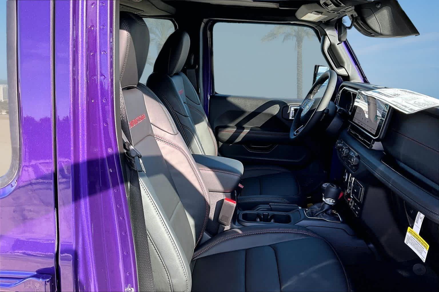 Thumbnail: 2026 Jeep Wrangler - 14