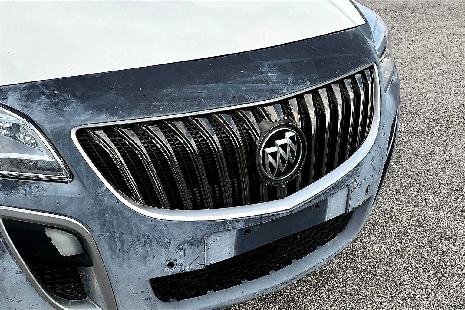 Thumbnail: 2015 Buick Regal - 29