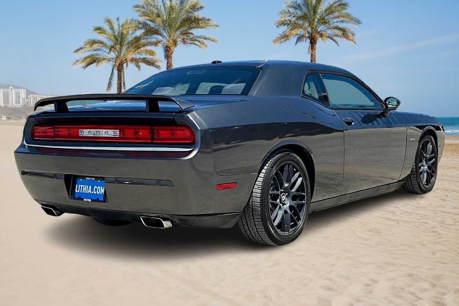 Thumbnail: 2014 Dodge Challenger - 21