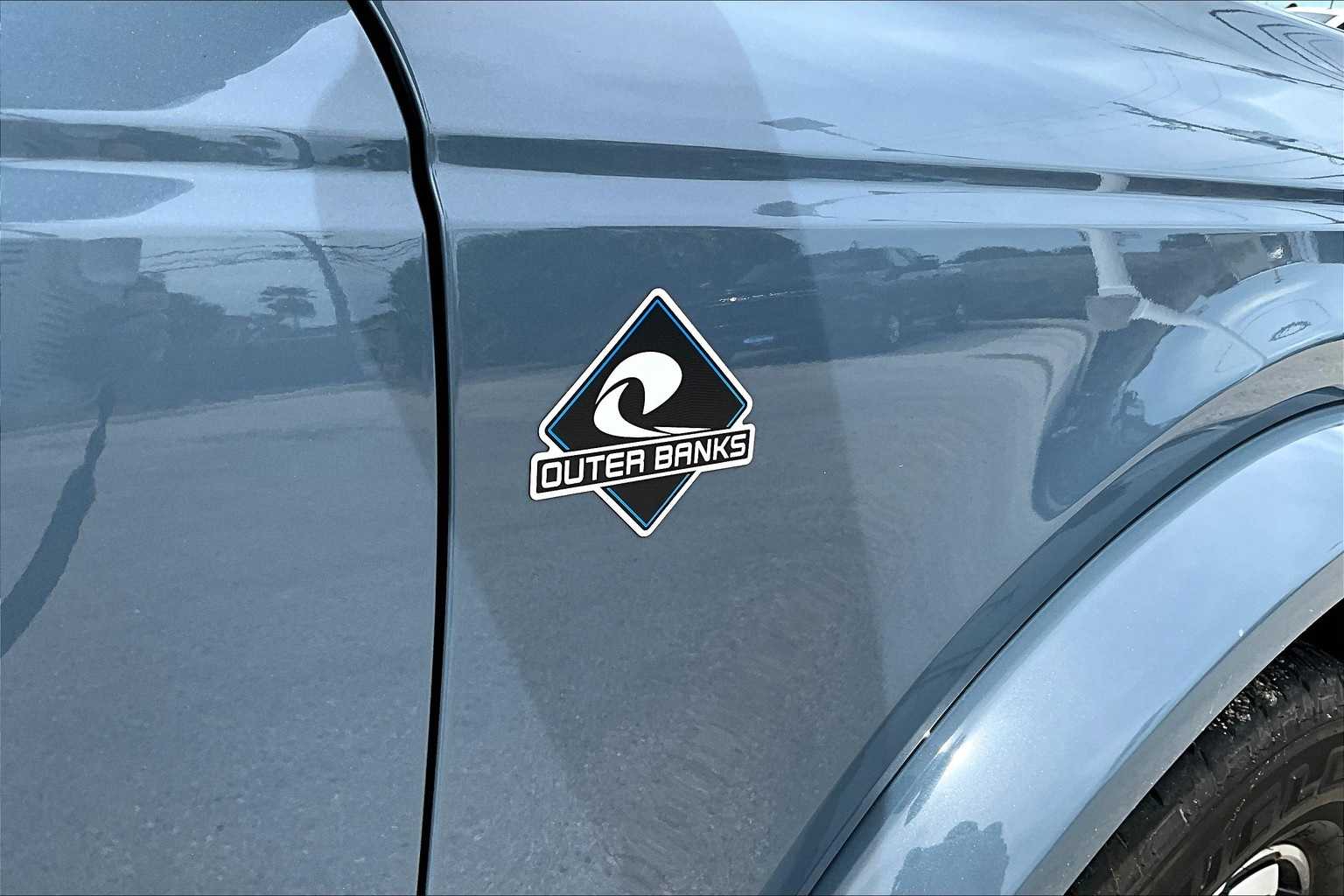 Thumbnail: 2024 Ford Bronco - 7