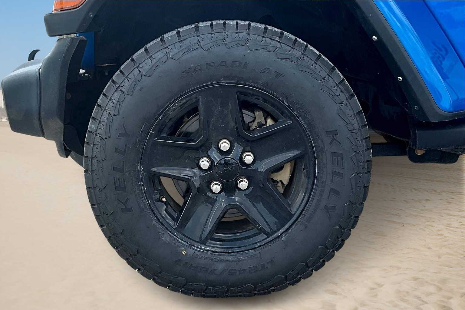 Thumbnail: 2021 Jeep Gladiator - 8