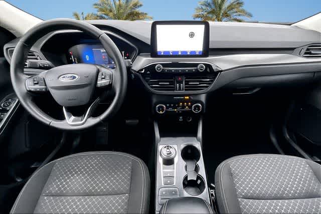 Thumbnail: 2023 Ford Escape - 9