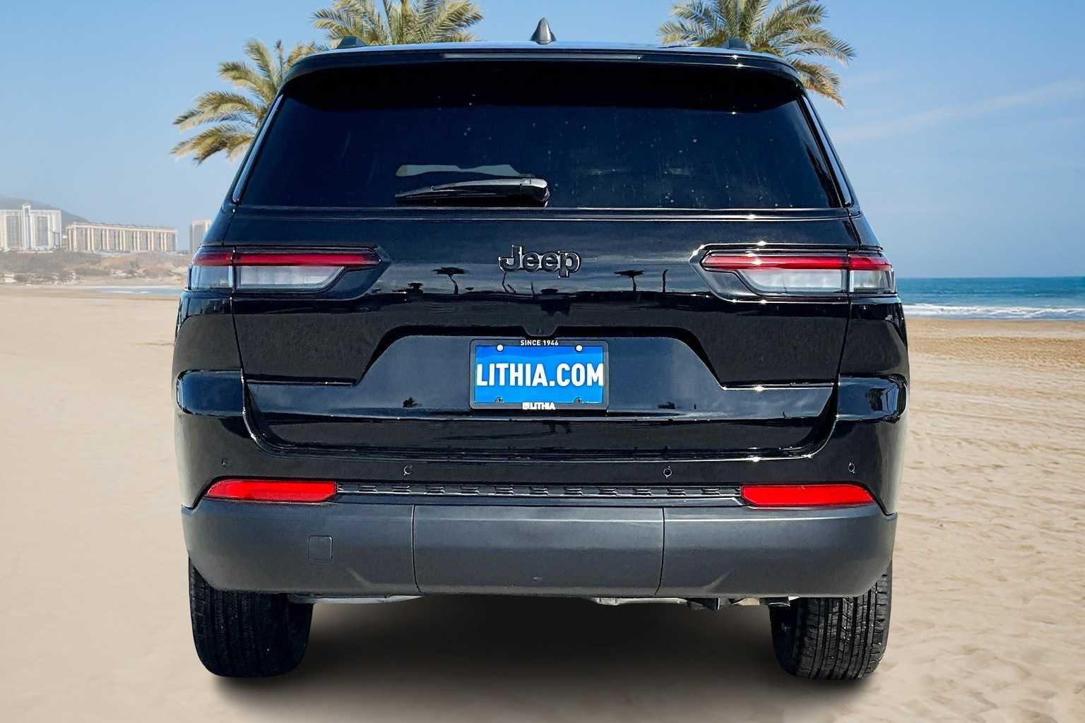 Thumbnail: 2025 Jeep Grand Cherokee - 5