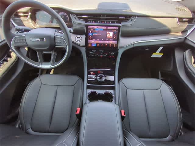 Thumbnail: 2025 Jeep Grand Cherokee - 16
