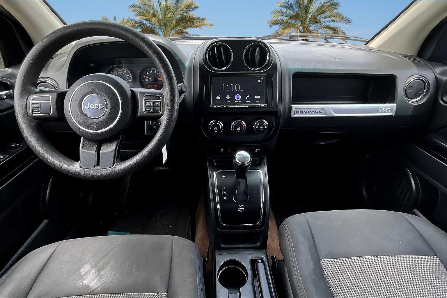 Thumbnail: 2014 Jeep Compass - 9