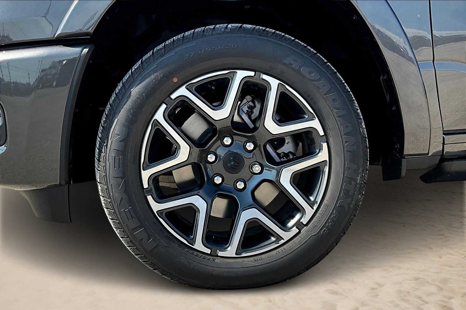 Thumbnail: 2026 RAM 1500 - 8