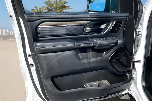 Thumbnail: 2025 RAM 1500 - 25