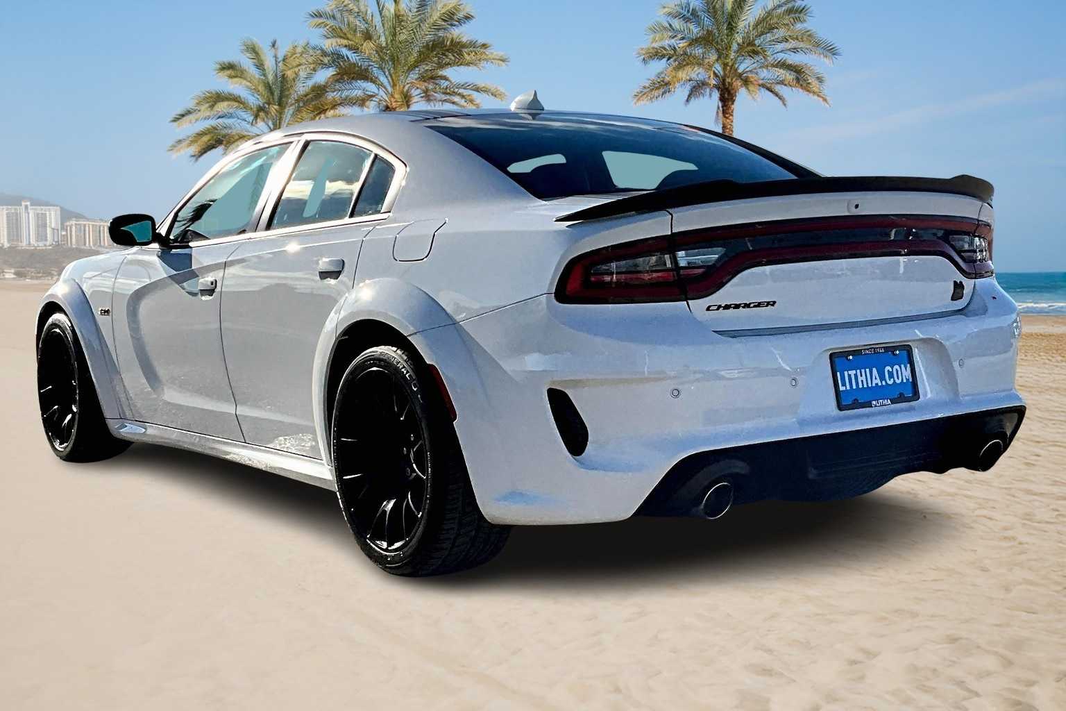 2023 Dodge Charger R/T Scat Pack Widebody photo 2