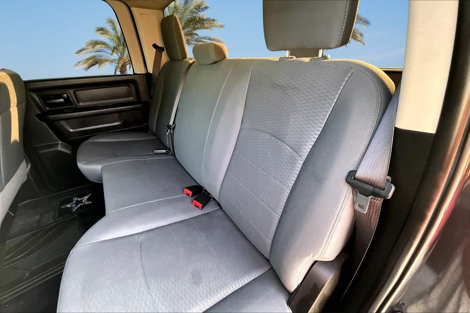 Thumbnail: 2019 RAM 1500 Classic - 12