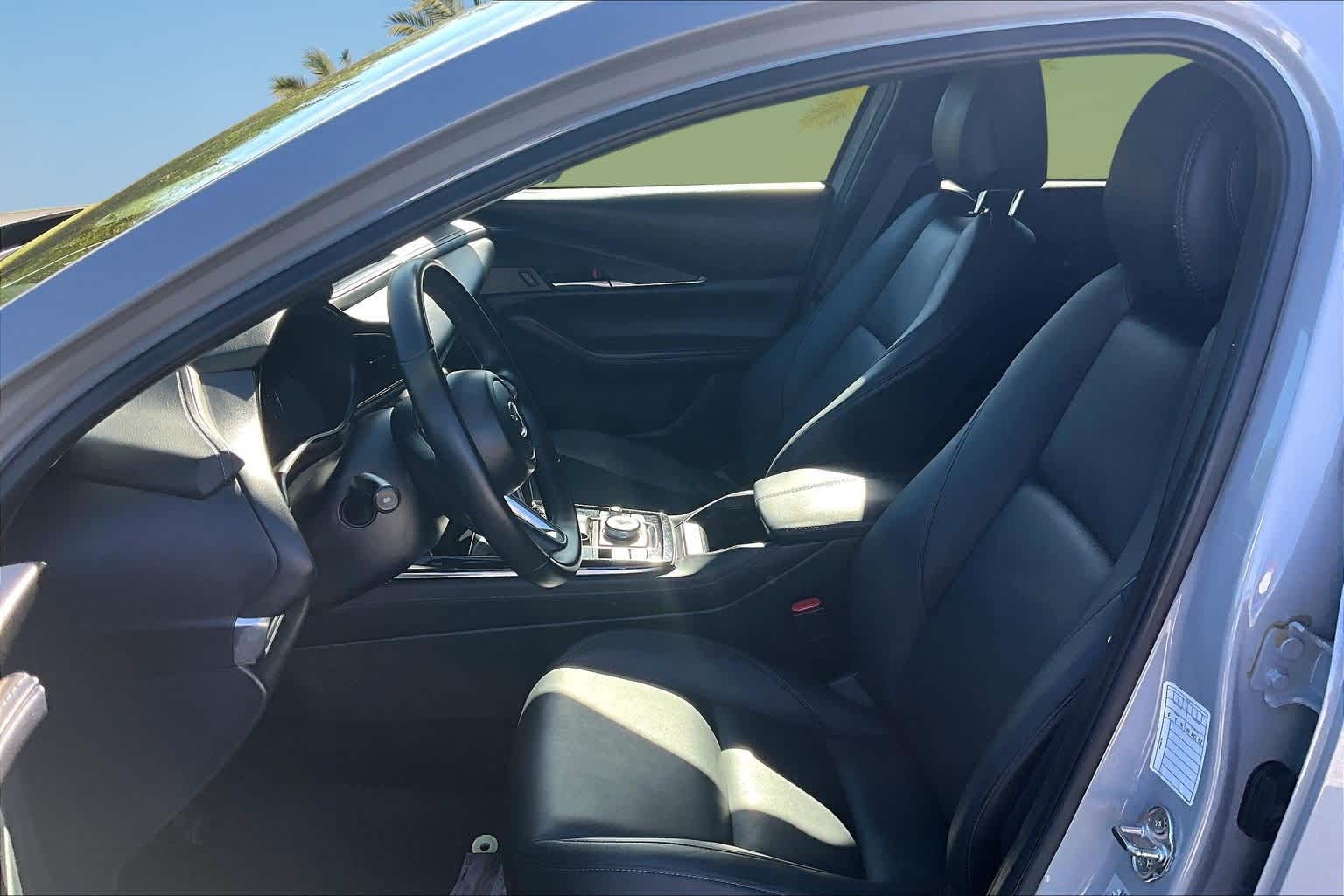 Thumbnail: 2025 Mazda CX-30 - 10