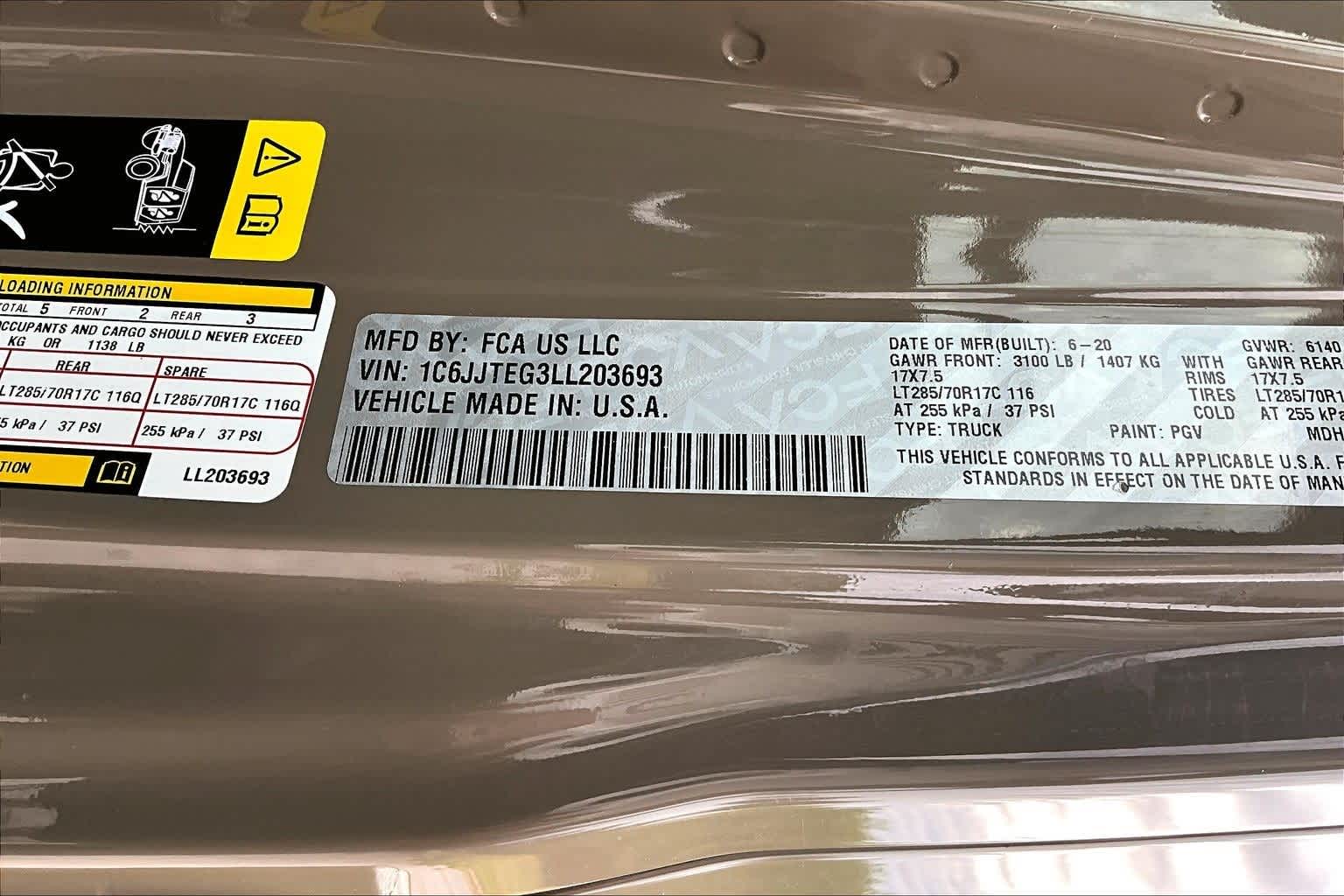 Thumbnail: 2020 Jeep Gladiator - 18