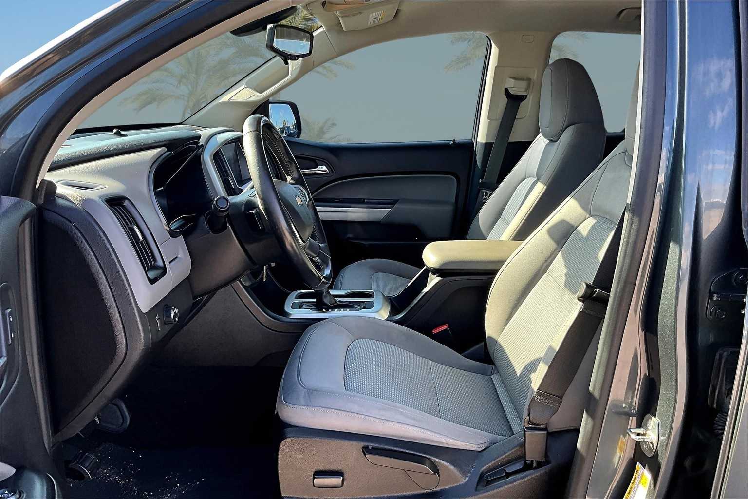 Thumbnail: 2016 Chevrolet Colorado - 10