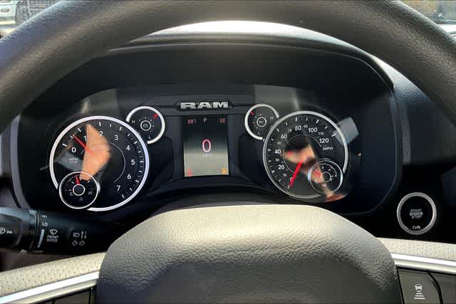 Thumbnail: 2025 RAM 1500 - 18