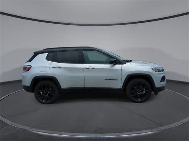 Thumbnail: 2024 Jeep Compass - 9
