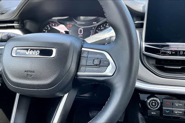 Thumbnail: 2025 Jeep Compass - 22