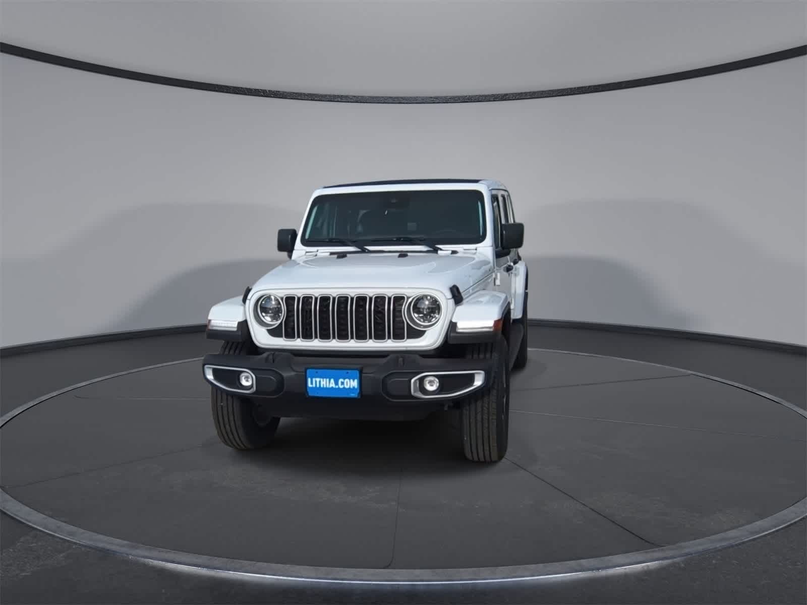 2025 Jeep Wrangler Sahara photo 3