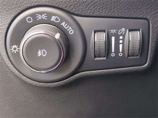 Thumbnail: 2025 Jeep Compass - 18