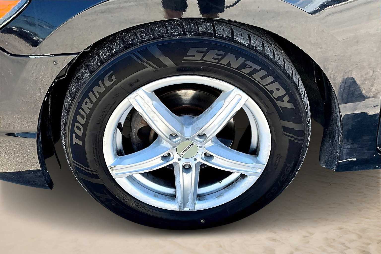 Thumbnail: 2006 Honda Civic - 7