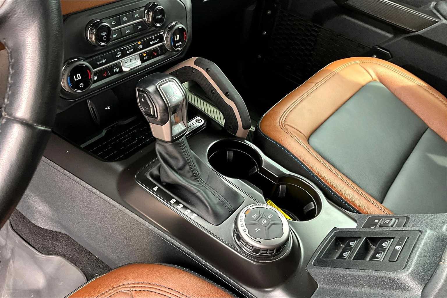 Thumbnail: 2024 Ford Bronco - 17