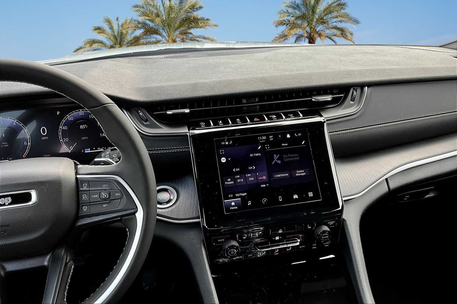 Thumbnail: 2025 Jeep Grand Cherokee - 15