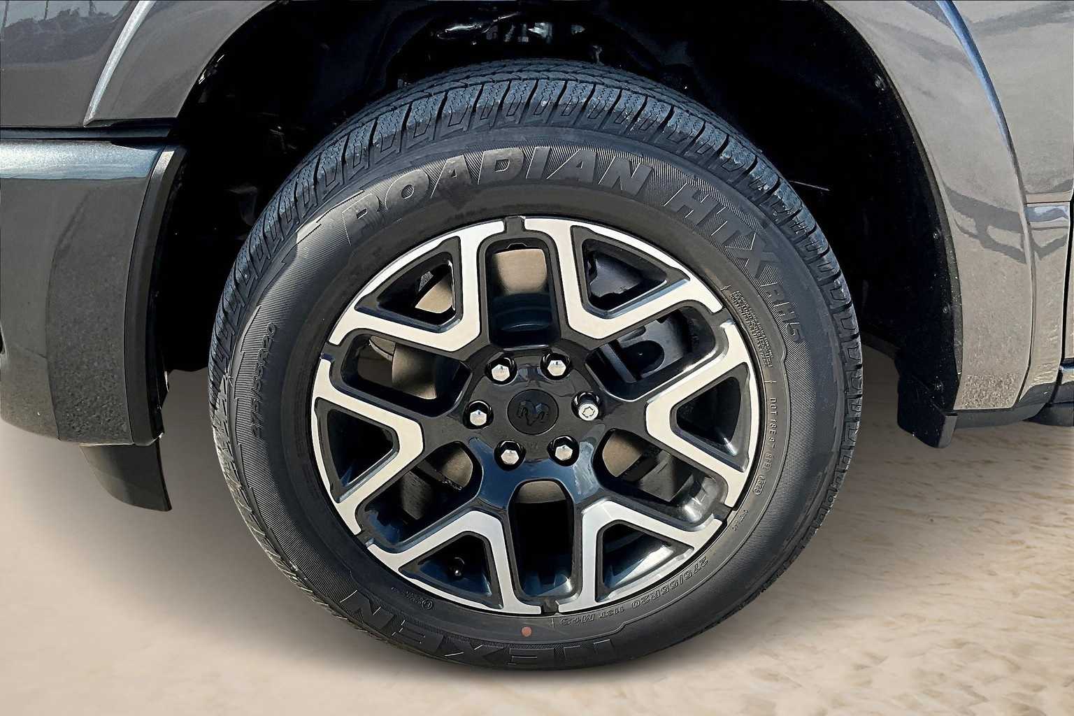 Thumbnail: 2026 RAM 1500 - 8