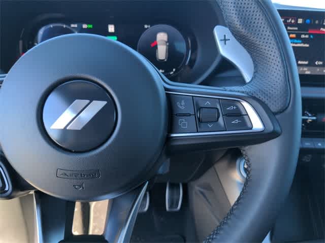 Thumbnail: 2024 Dodge Hornet - 21