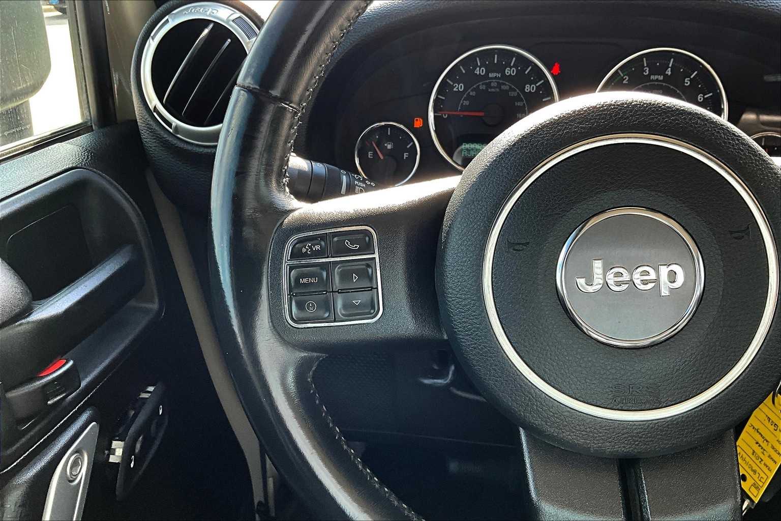 Thumbnail: 2018 Jeep Wrangler - 24