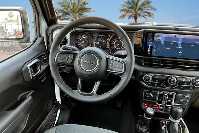 Thumbnail: 2025 Jeep Gladiator - 2