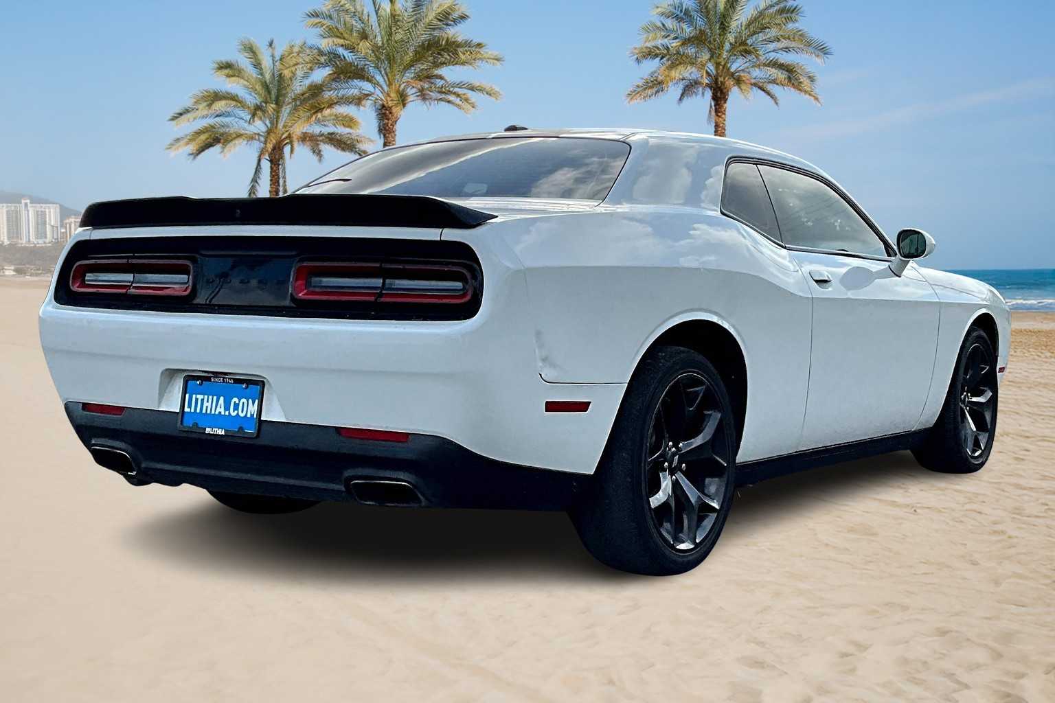 Thumbnail: 2020 Dodge Challenger - 18