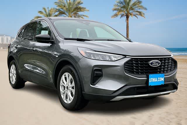 Thumbnail: 2023 Ford Escape - 19