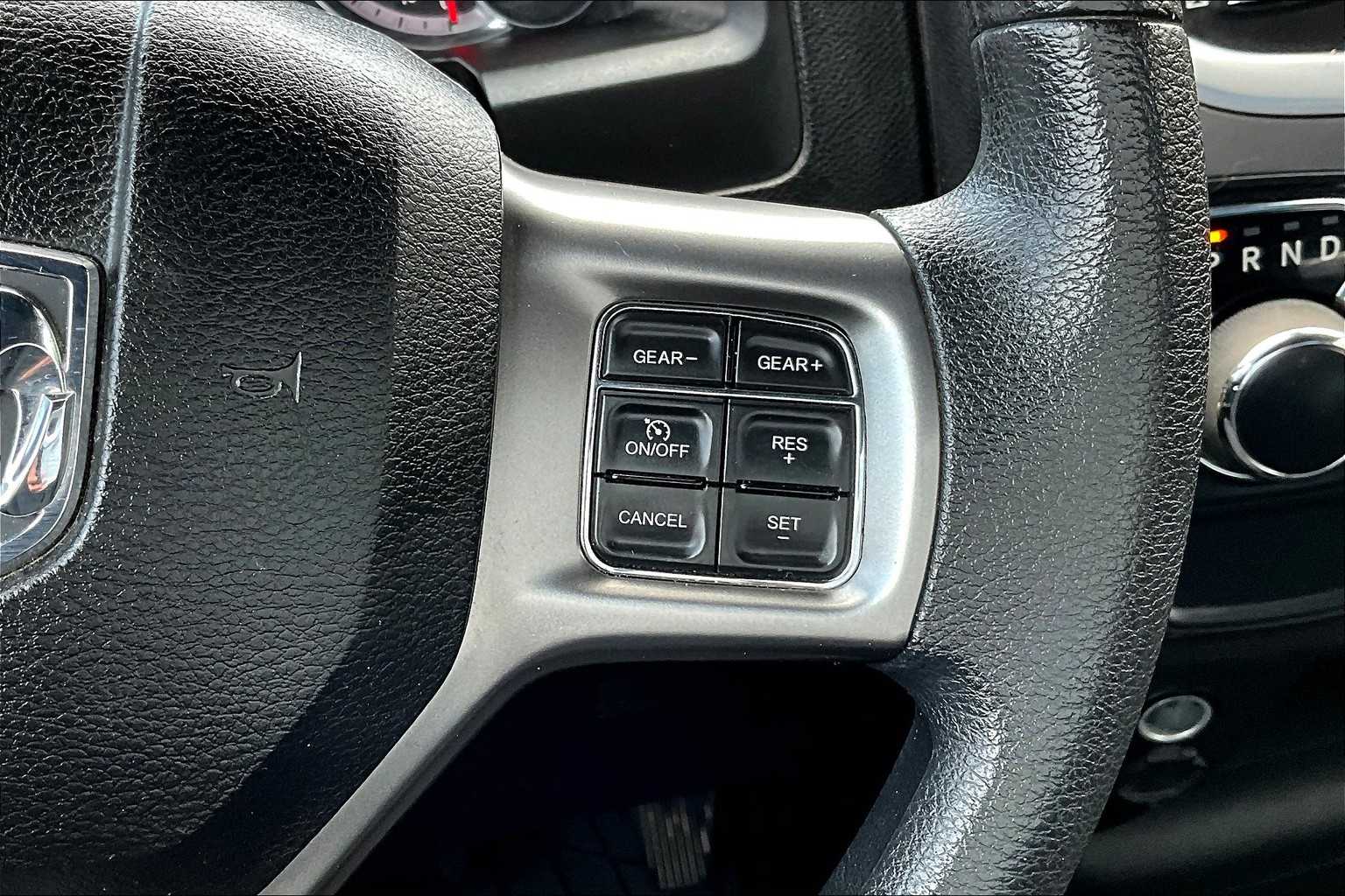 Thumbnail: 2021 RAM 1500 Classic - 21