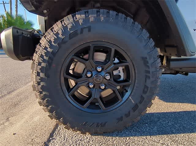 Thumbnail: 2025 Jeep Wrangler - 14