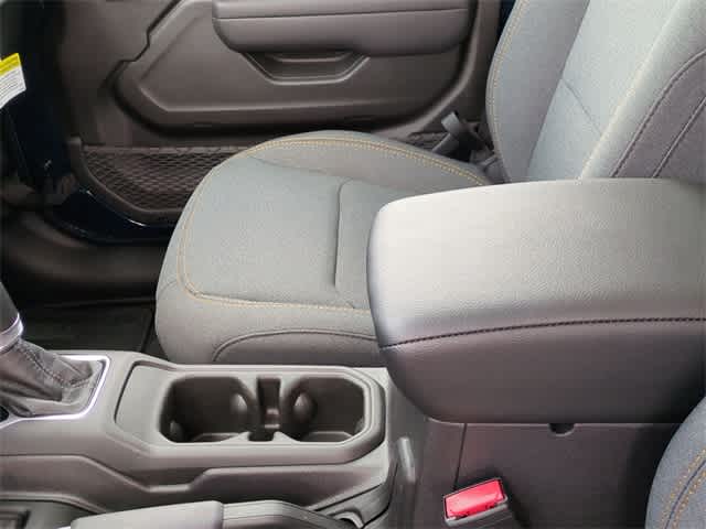 Thumbnail: 2025 Jeep Gladiator - 28