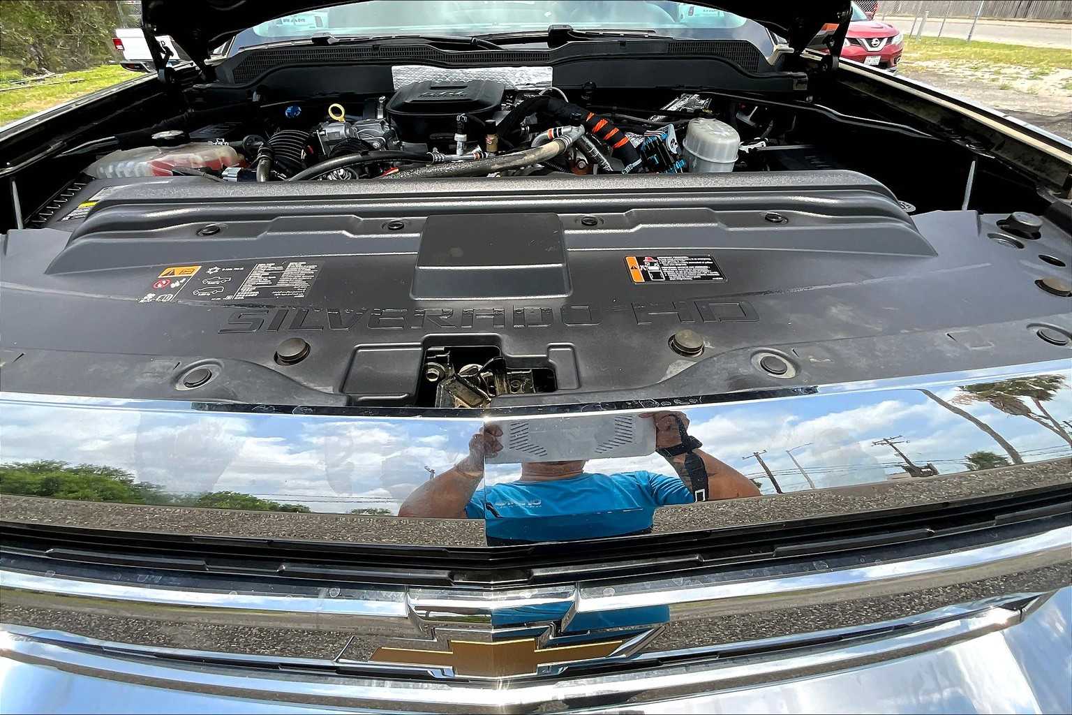 Thumbnail: 2015 Chevrolet Silverado 3500 - 10