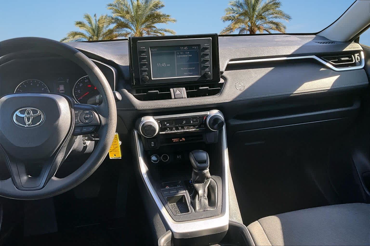 Thumbnail: 2019 Toyota RAV4 - 15