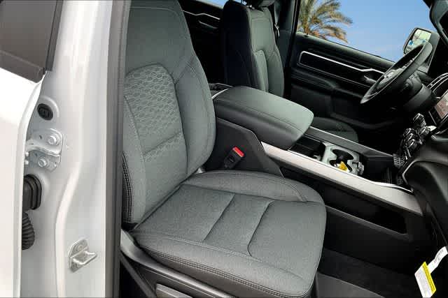 Thumbnail: 2026 RAM 1500 - 14