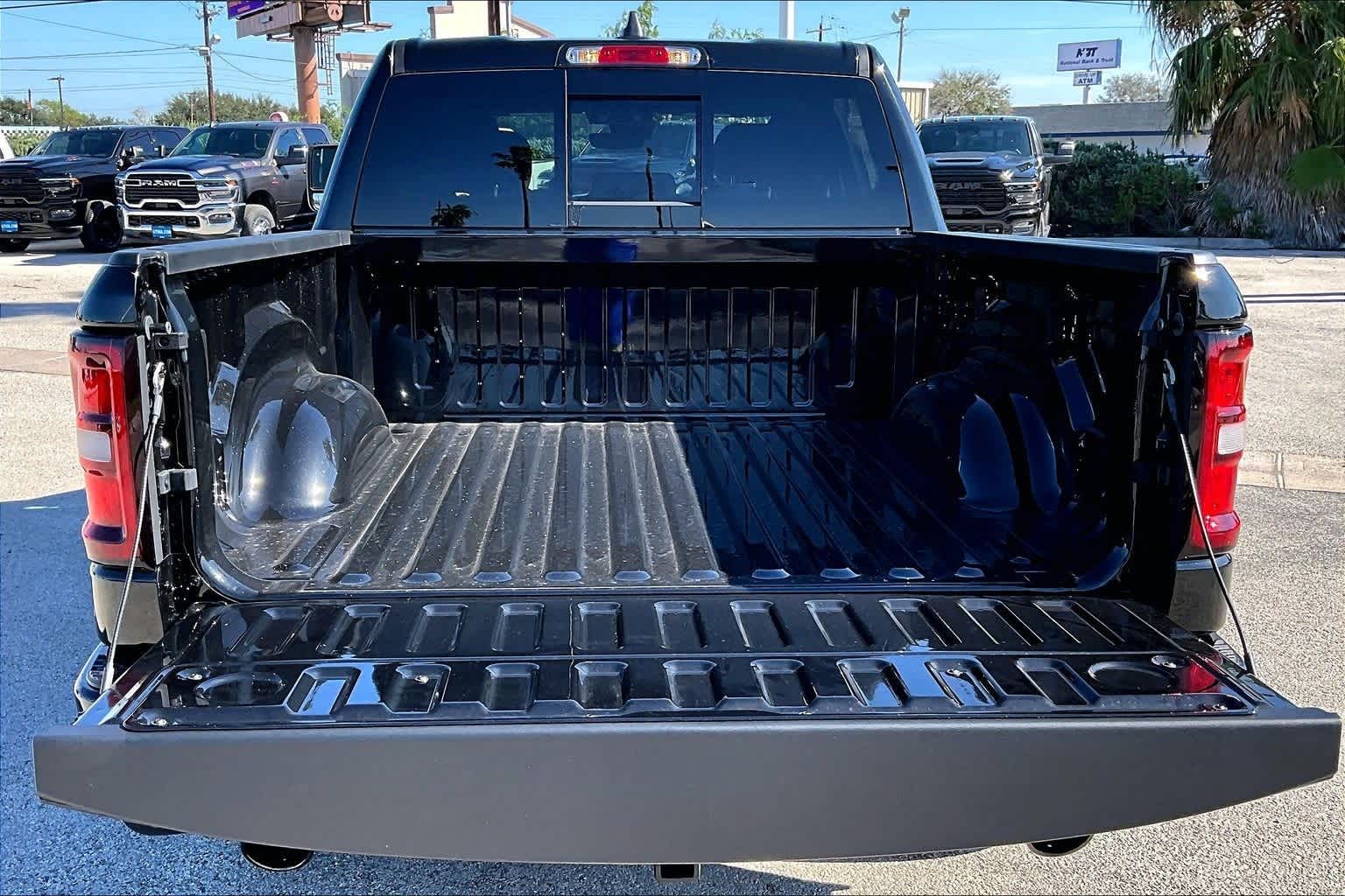 Thumbnail: 2026 RAM 1500 - 19