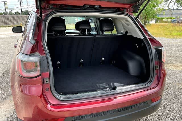 Thumbnail: 2022 Jeep Compass - 19