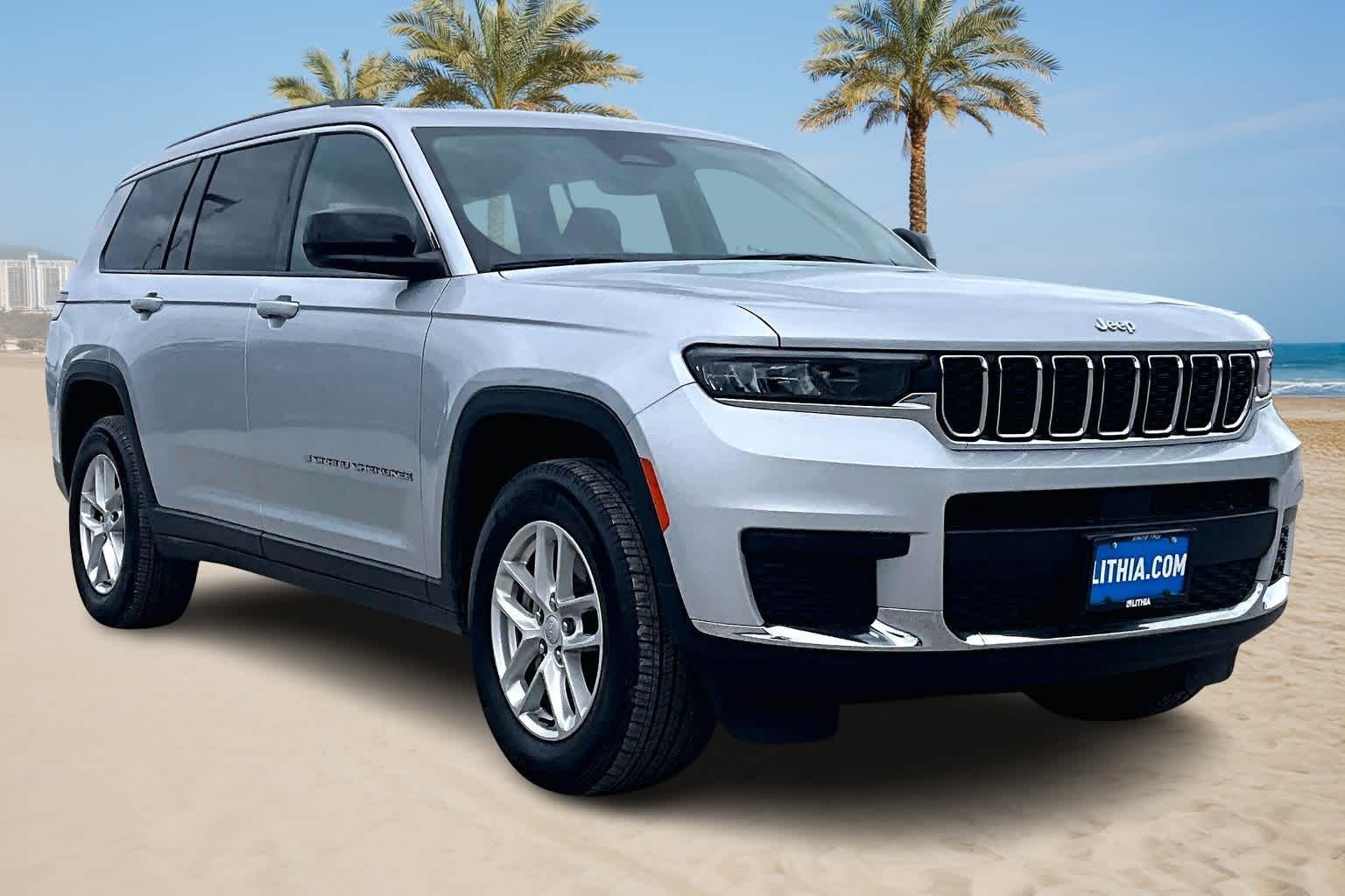 Thumbnail: 2023 Jeep Grand Cherokee - 19