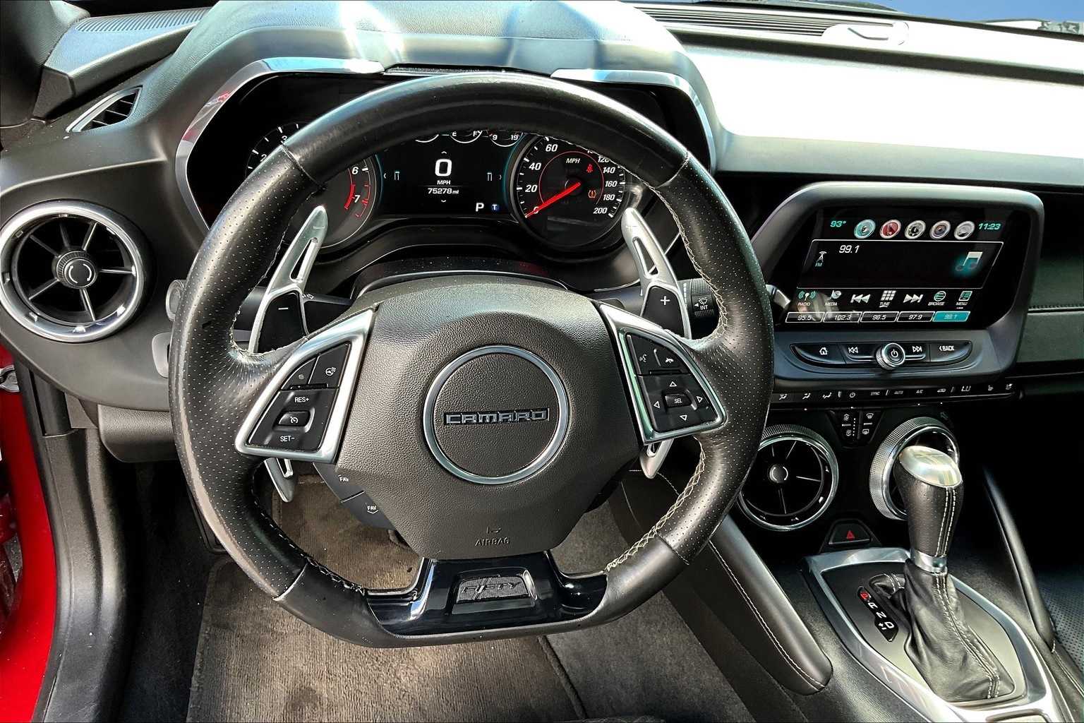 Thumbnail: 2017 Chevrolet Camaro - 13