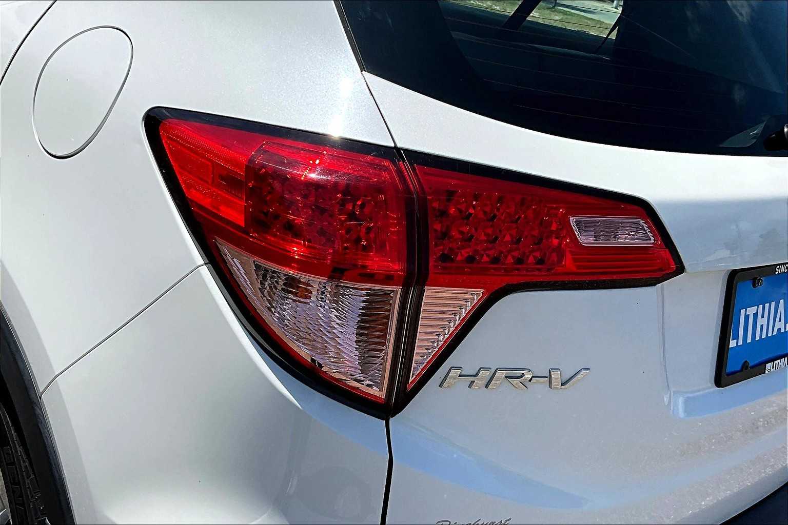 2016 Honda HR-V LX 31