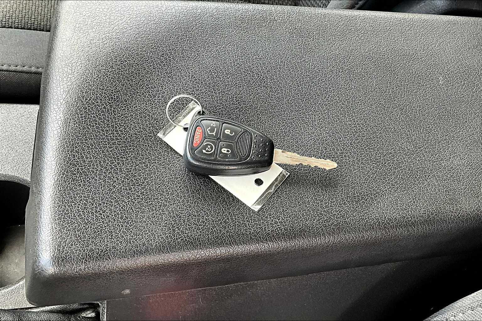 2011 Jeep Liberty Sport 19