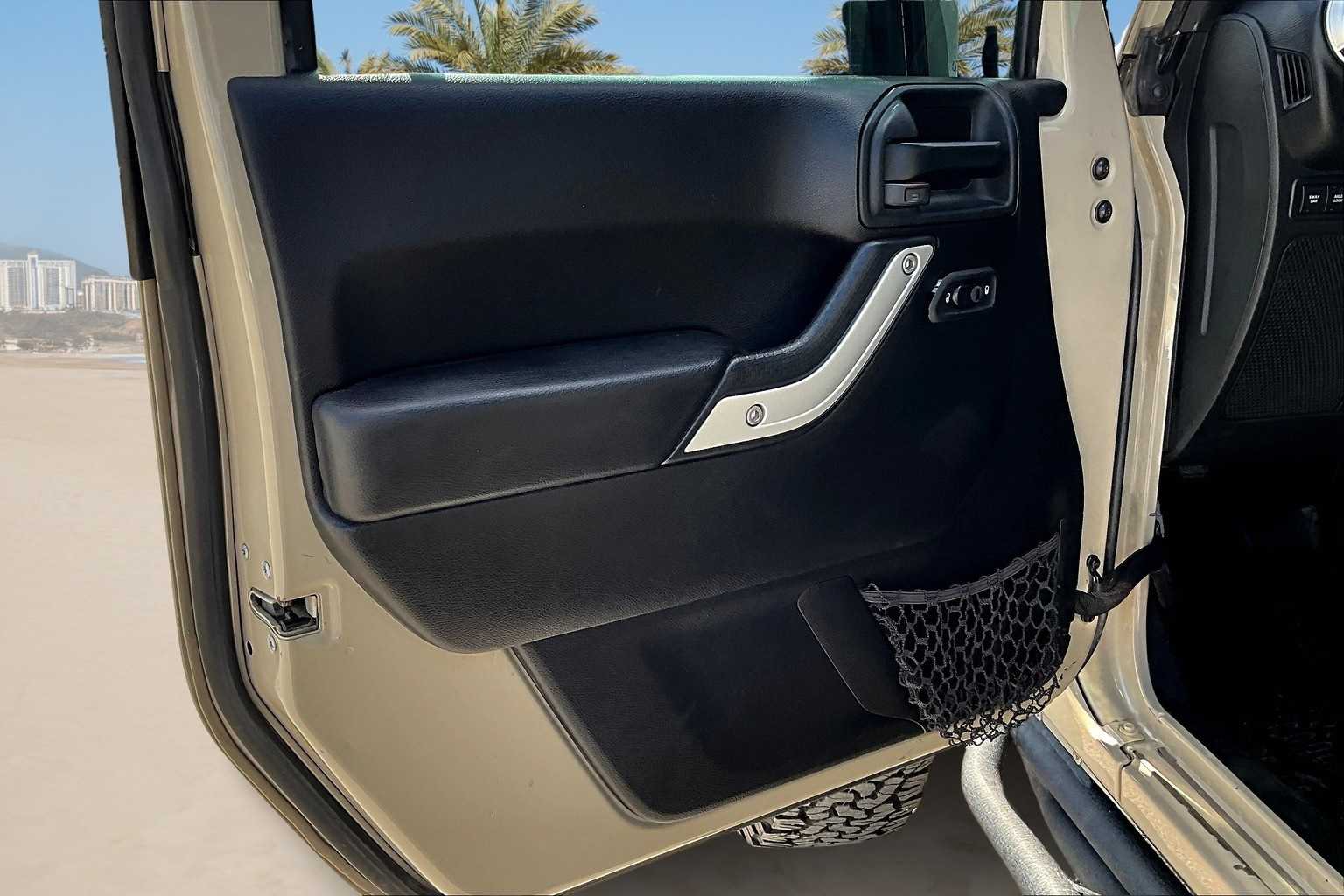 Thumbnail: 2018 Jeep Wrangler - 26